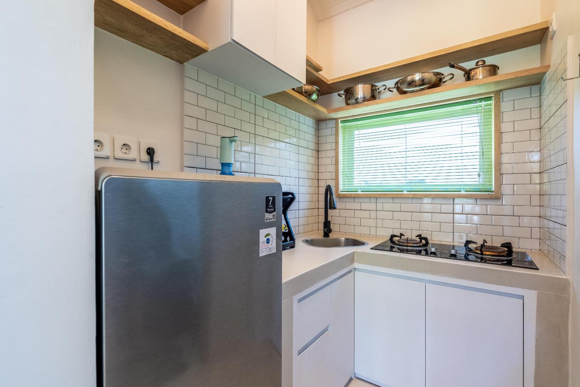 Aura Apartemen *